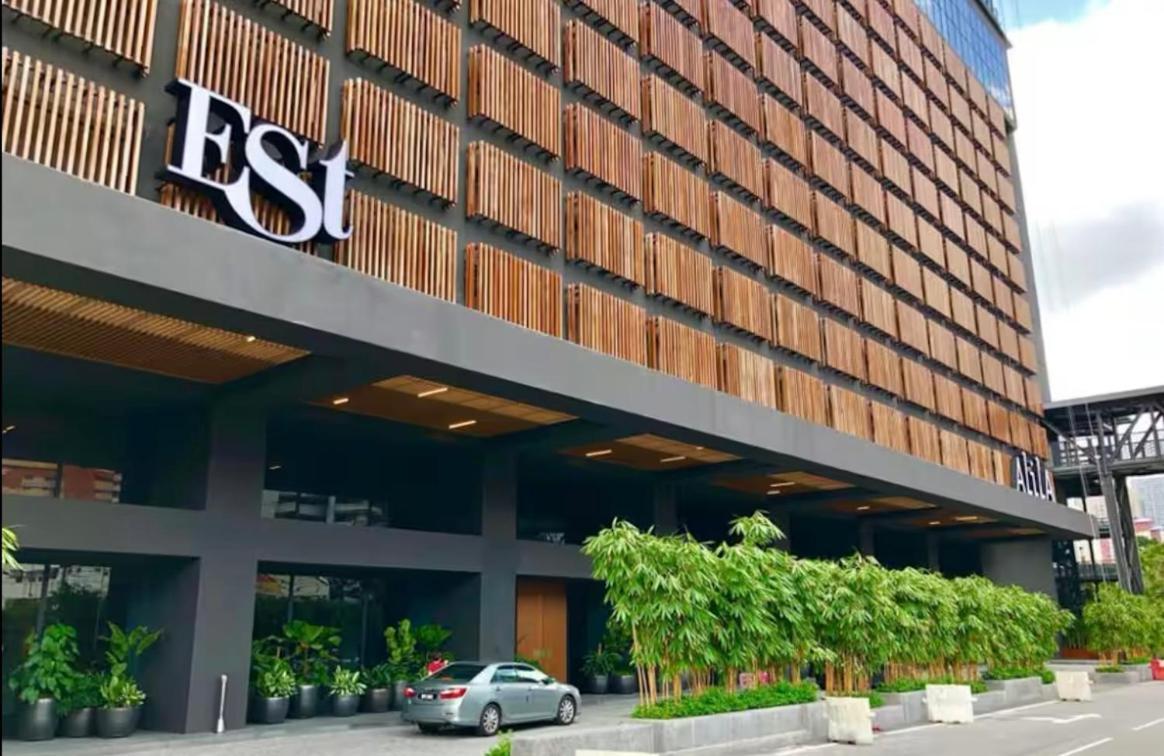 The Establishment Bangsar #2216 By Ouki * Kuala Lumpur